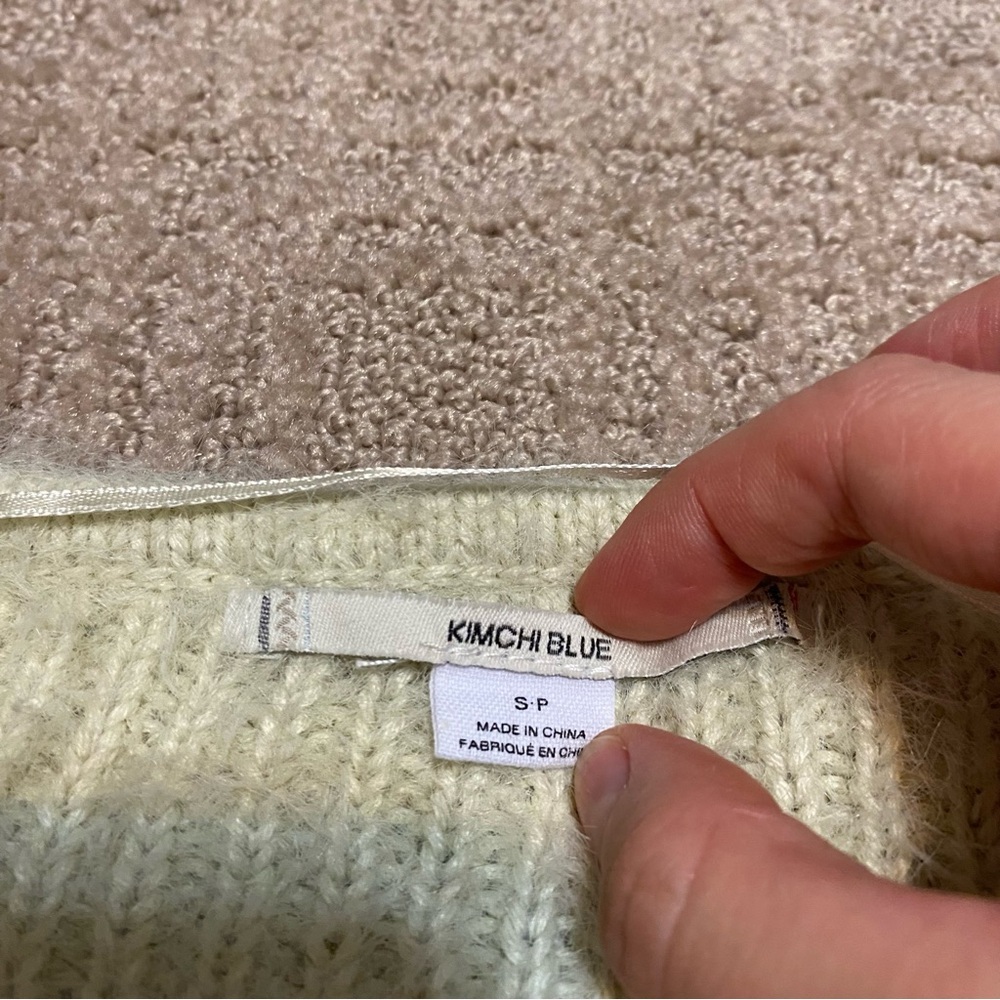 {Urban Outfitters | Kimchi Blue Priscilla Fuzzy Pullover Sweater - Ivory ~ Small - Picture 5 of 15